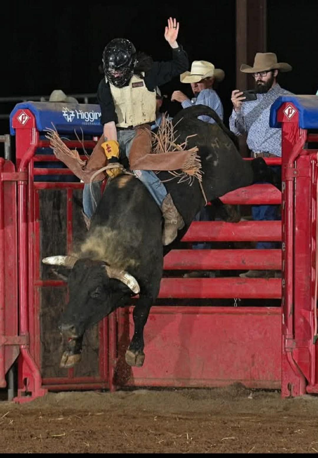 Alexander Lovelady bull riding